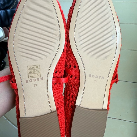 Biden Hand‑Crocheted Mary Jane Flats in Bright Red - Picture 3 of 6